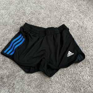 ADIDAS SHORTS SIZE S